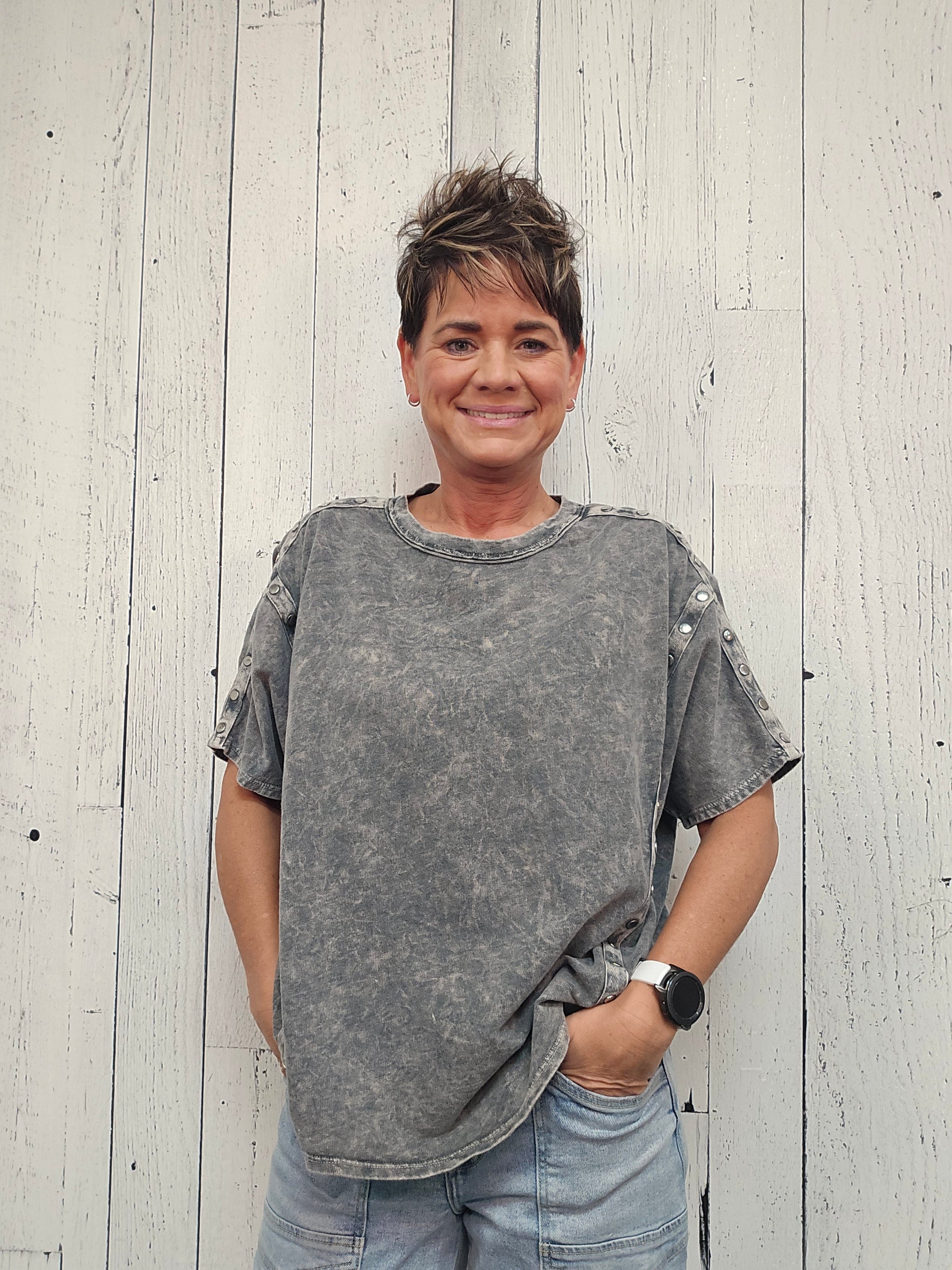 Mineral Washed Studded crewneck t-shirt - Jodi's Hometown